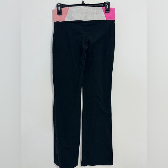 PINK Victoria's Secret Black Leggings - Picture 4 of 7